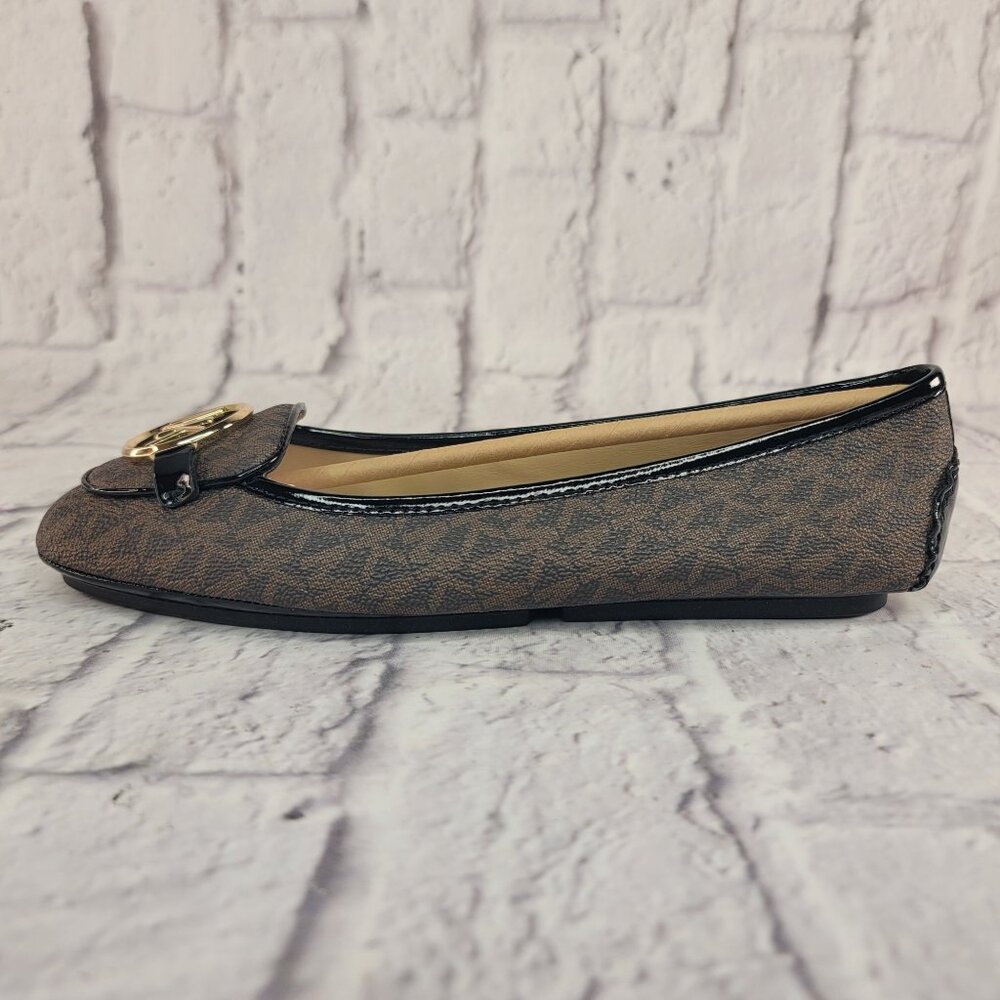 Michael Kors Lillie Moccasin Womens Flats Sz 9.5M Brown Monogram Slip-On NEW - Picture 3 of 9